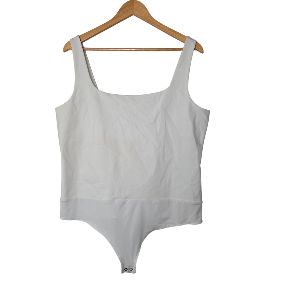 Express Bodysuit Women XL White Body Contour Square Neck Sleeveless Thong NEW